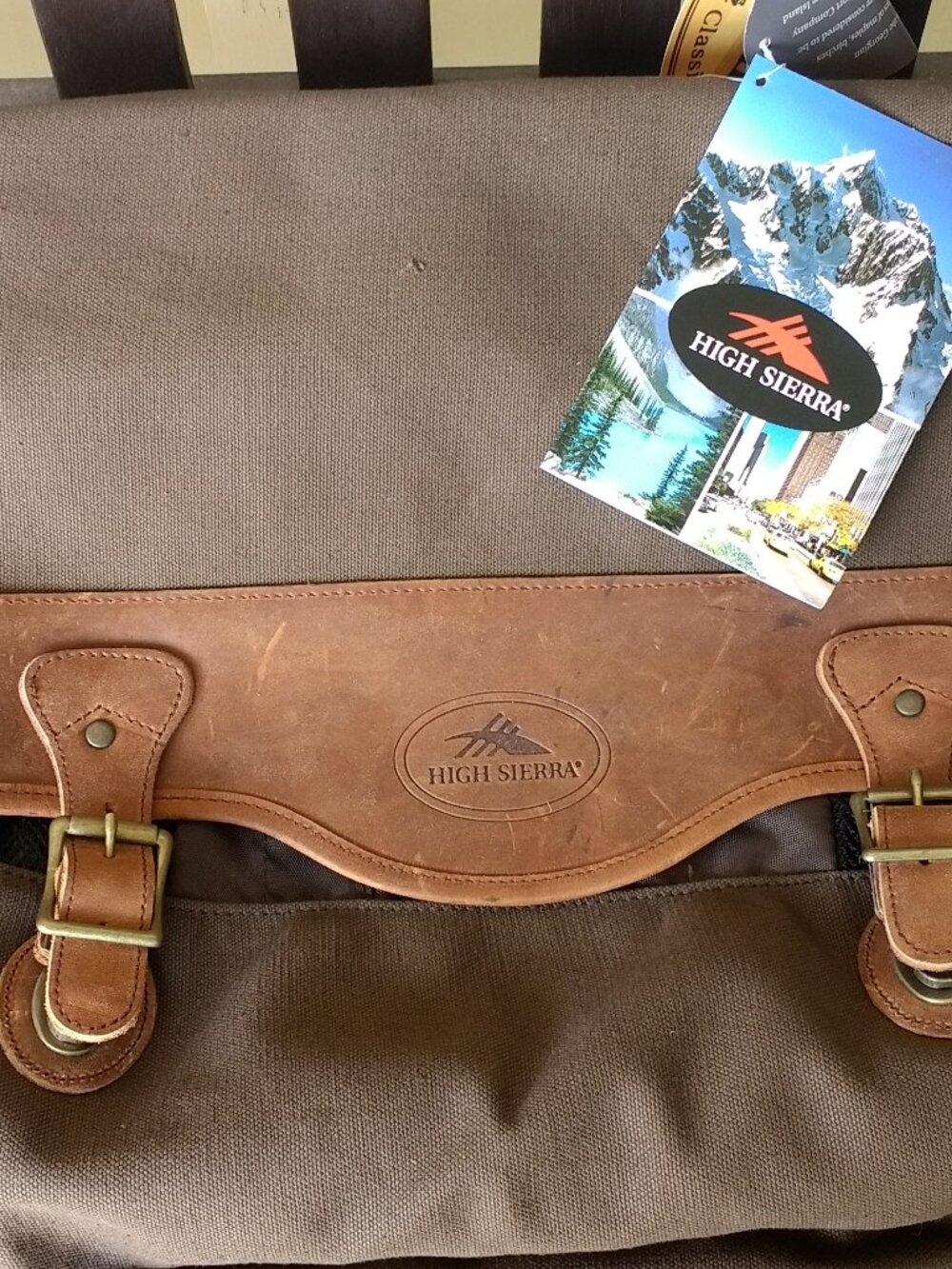 High Sierra Cove Island Messenger Briefcase NEW